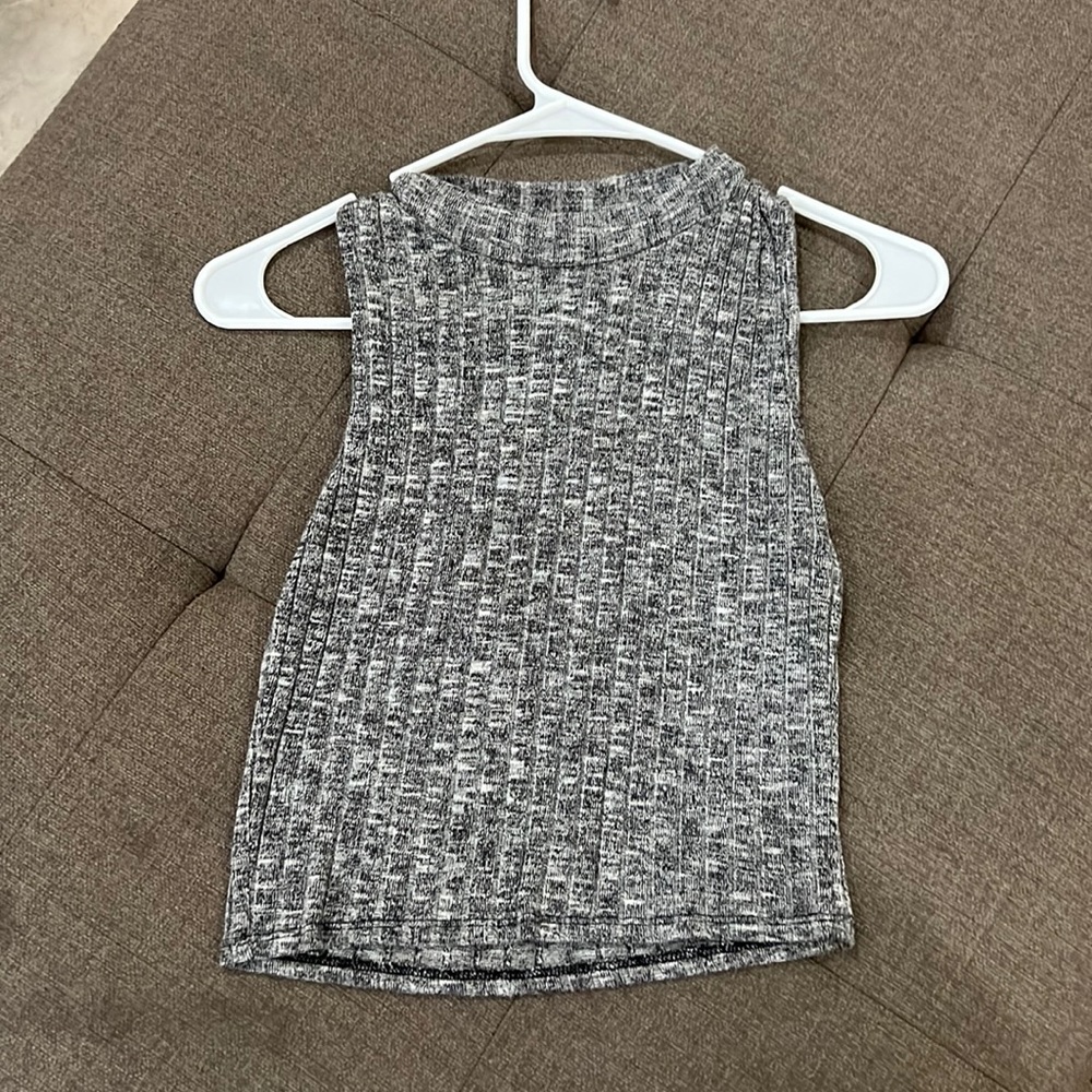 Sleeveless mock neck top